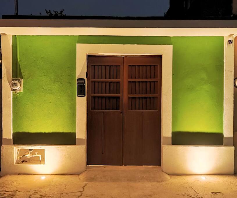 Ferienwohnung Casa Colibri Con Alberca En El Centro Mérida Exterior foto